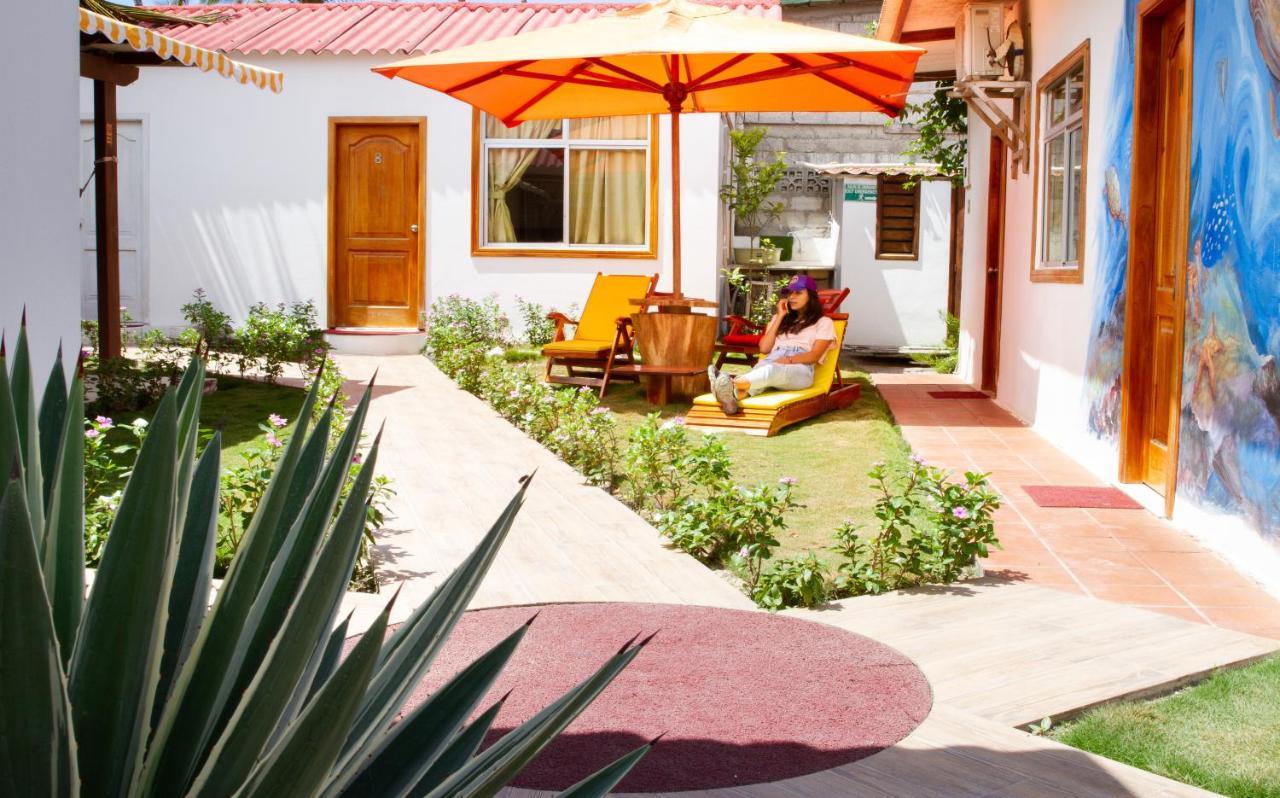 Hotel Coral Blanco With High Speed Internet Starlink And Galapagos Tour Operator 푸에르토빌라밀 외부 사진