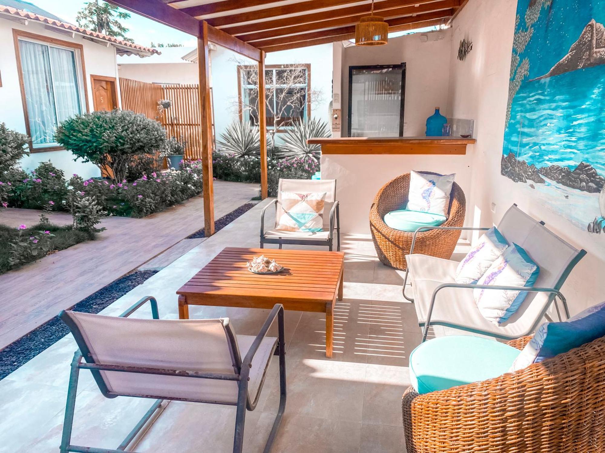 Hotel Coral Blanco With High Speed Internet Starlink And Galapagos Tour Operator 푸에르토빌라밀 외부 사진